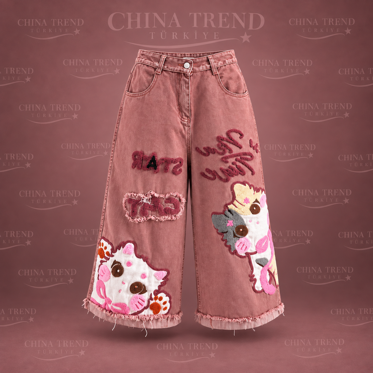 Pembe Patch Detaylı Bol Kesim Jean